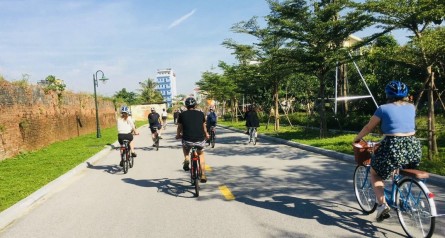 Dong Hoi City Bike Tours – Sunrise Sand Dune Half-Day Tour