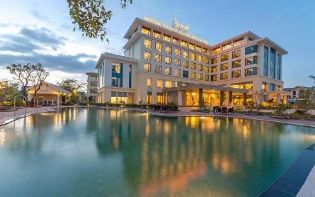 Muong Thanh Holiday Hotel