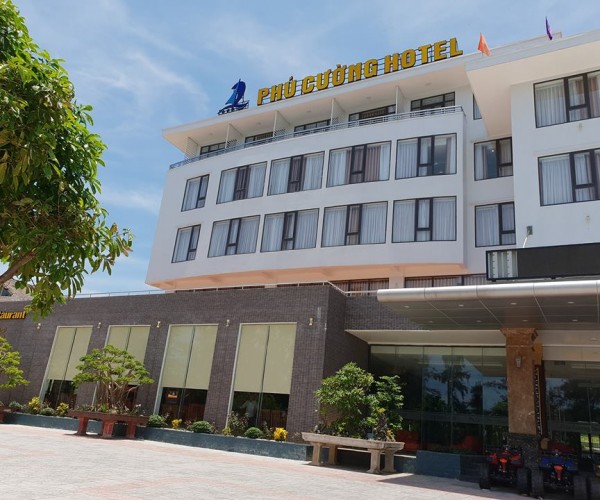 Phu Cuong Beach Hotel 1