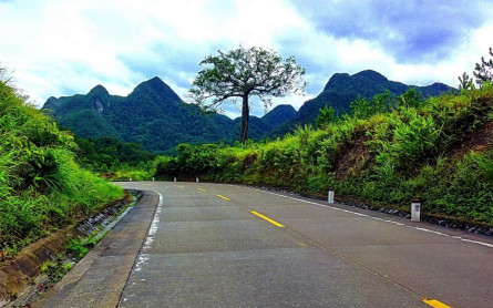 Đèo Đá Đẽo – Thung Lũng Chà Nòi