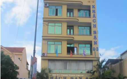 Khách sạn 8/3