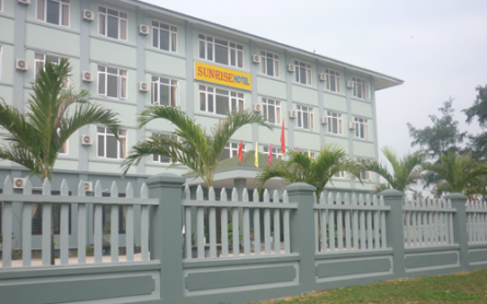 Khách Sạn Sunrise
