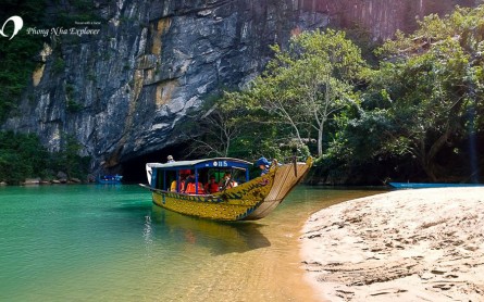 Tour Động Phong Nha – Trekking Thác Gió Vườn Thực Vật