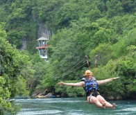 Tour Động Phong Nha – Zipline Sông Chày Hang Tối