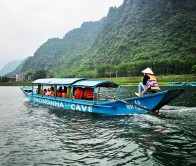 Tour du lịch Quảng Bình 2 ngày 1 đêm: Phong Nha Kẻ Bàng – Vũng Chùa – Đá Nhảy – Đồi Cát – Suối Bang Onsen