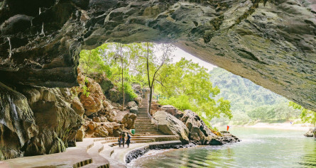 Tour Quảng Bình ghép 3 ngày 2 đêm: Phong Nha – Nhật Lệ – Động Thiên Đường – Thung Lũng Hava – Vũng Chùa – Đá Nhảy