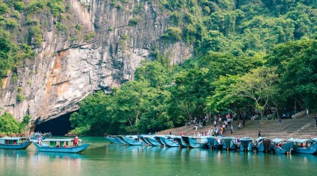 Tour Quảng Bình 3 ngày 2 đêm: Nghỉ dưỡng Suối Bang Onsen Resort – Phong Nha Kẻ Bàng – Động Thiên Đường