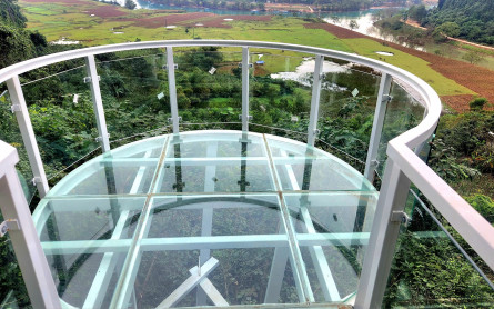 Động Tiên Sơn – Giá vé tham quan và thuyền vận chuyển