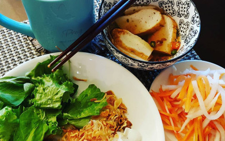 Bánh cuốn nóng Đà Nẵng