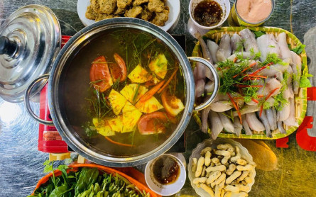 Lẩu cá Khoai Quảng Bình