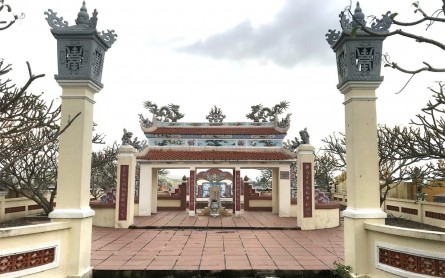 Lăng mộ Ông Ích Khiêm Đà Nẵng