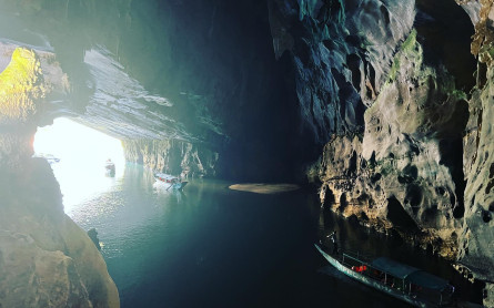 Huyền bí Động Phong Nha – Giá vé Động Phong Nha và thuyền tham quan
