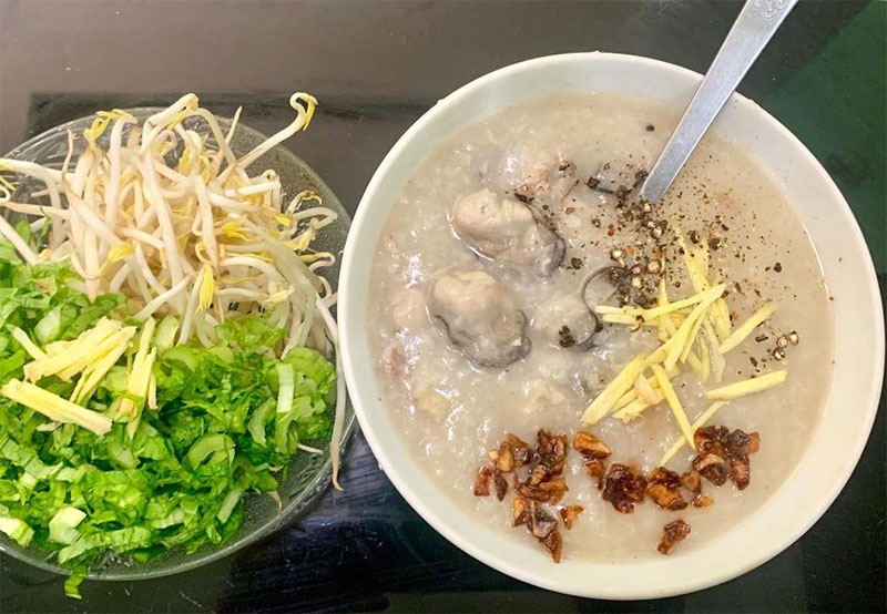Cháo hàu món ăn ngon đặc sản Quảng Bình