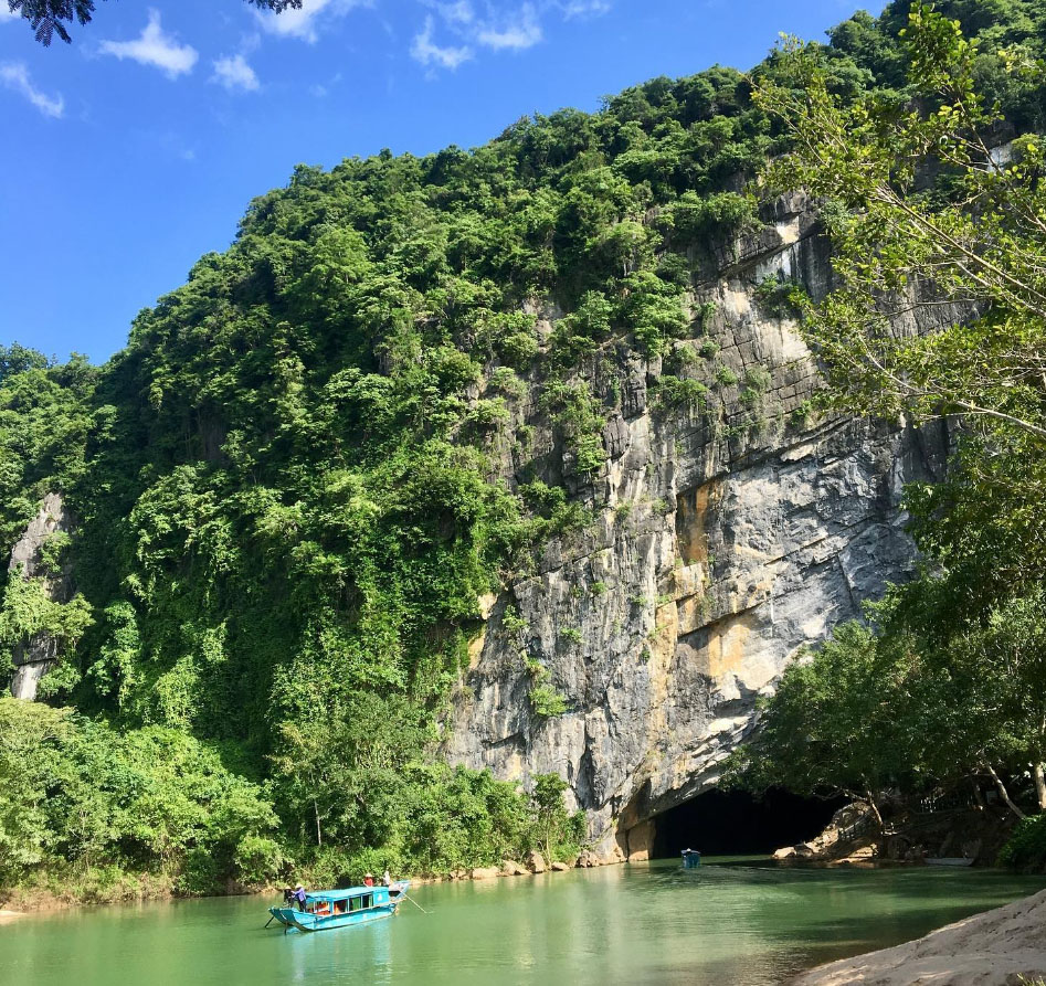 Động Phong Nha