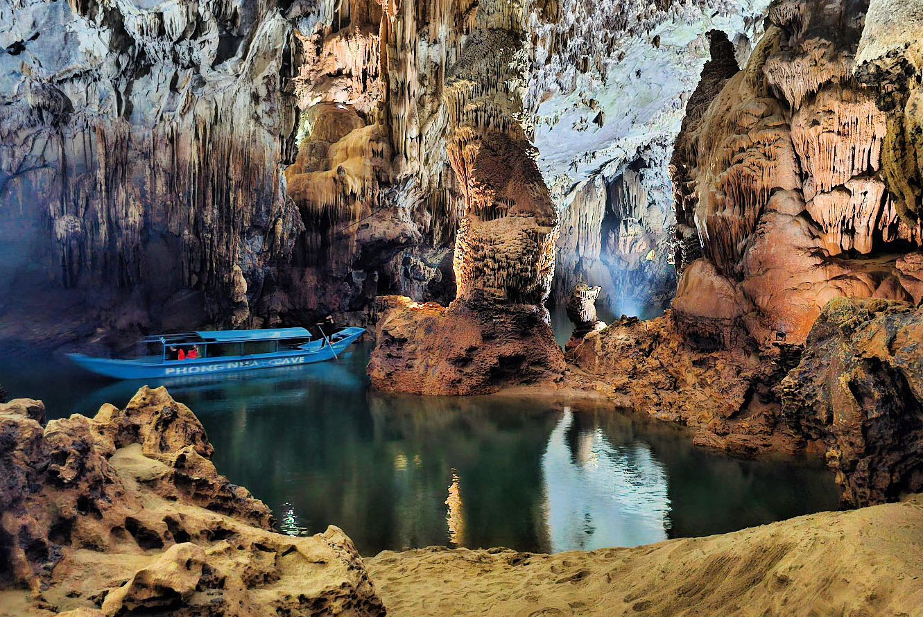 Động Phong Nha