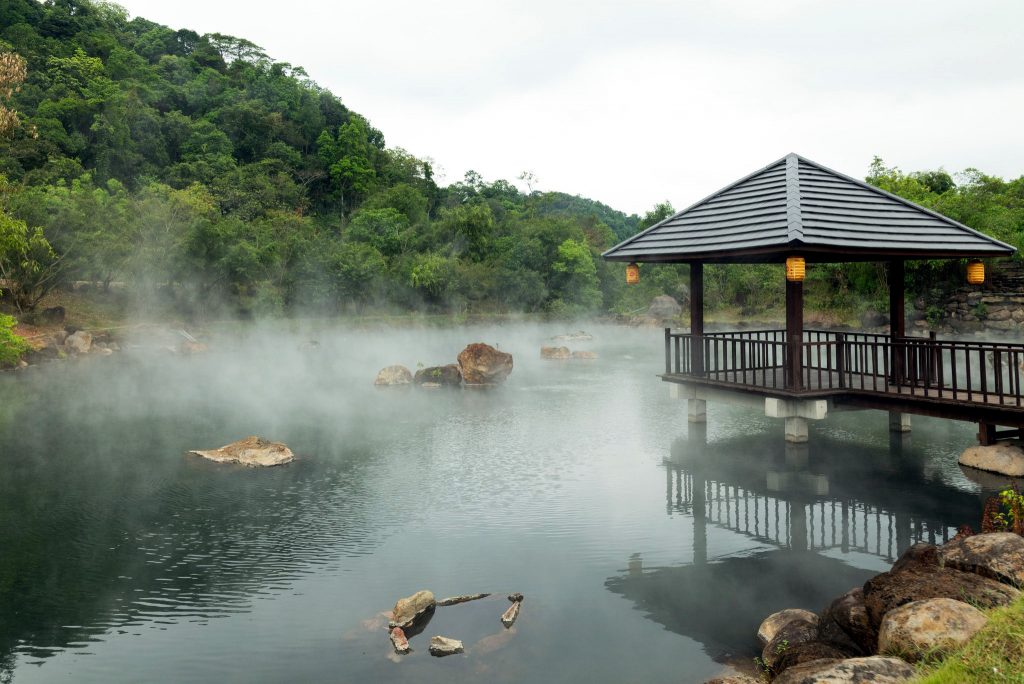 Suối khoáng nóng Bang Onsen