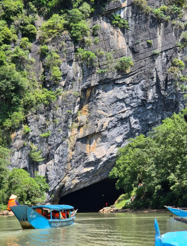 Động Phong Nha