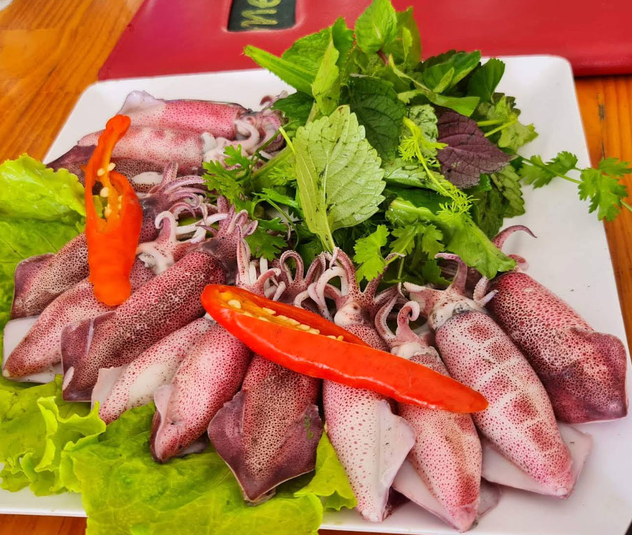 Hải sản tươi sống