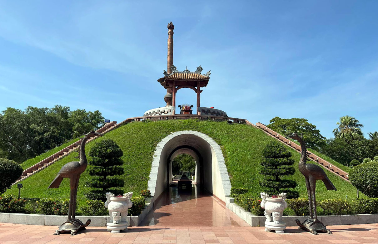 Thành cổ Quảng Trị