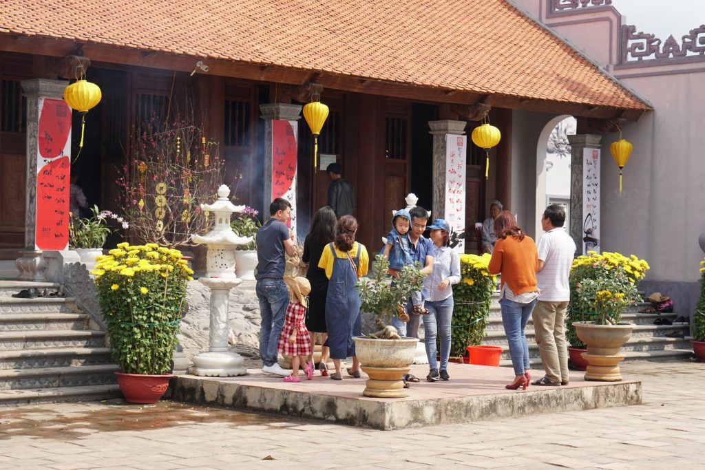 Hơn 10000 lượt du khách đã đến chùa hoằng phúc dịp tết 2019